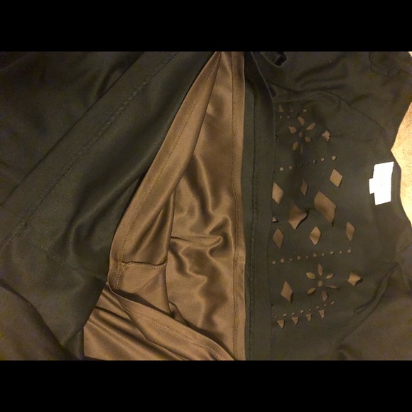 Host Pick🤩‼️Ronni Nicole Black Laser Cut Dress 👗 - Picture 8 of 8